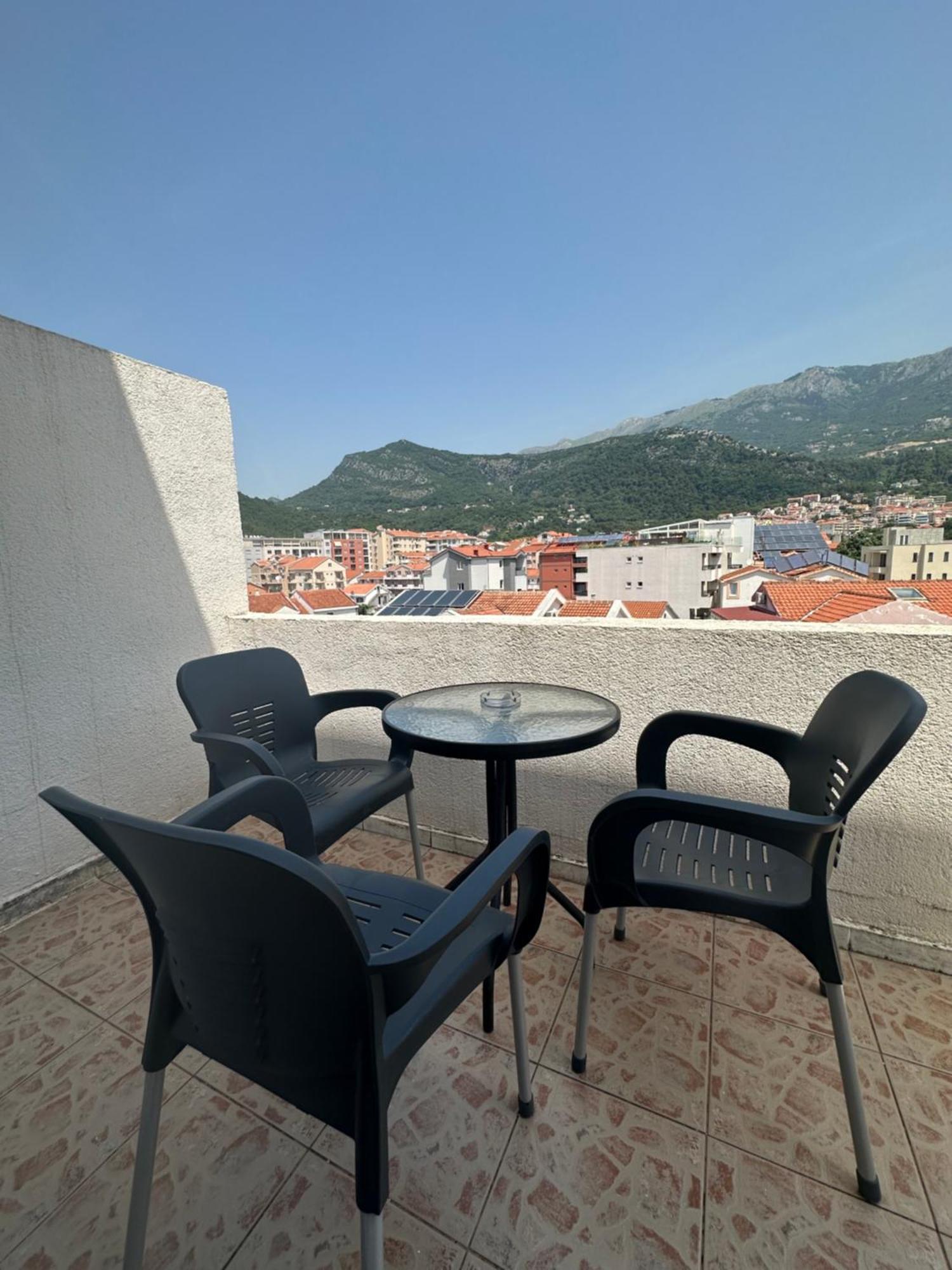 Jovanaa Apartment *